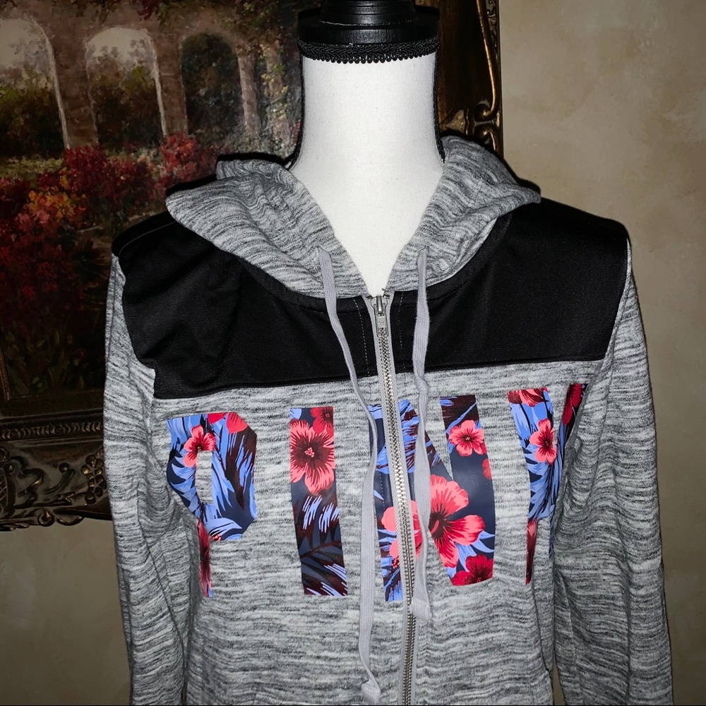 Victoria’s Secret PINK LW JACKET SIZE SMALL S